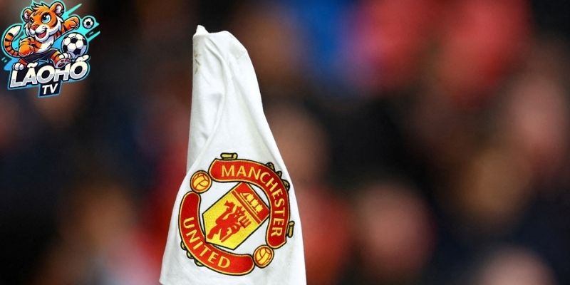 Man Utd Dưới Thời Ratcliffe: Vẫn Loay Hoay Tìm Ánh Sáng?